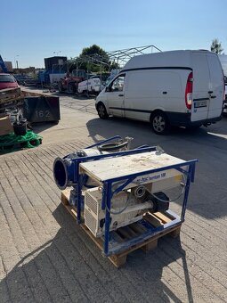 Silomat M-TEC 100 použití PFT Omítací stroj - 2