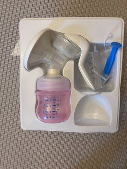 Rucni odsavacka Avent - 2