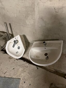 Umyvadla, Pisoáry, Záchody - 2
