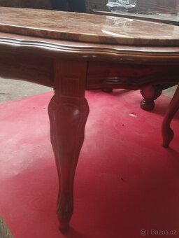 Stolek s mramorem - 2