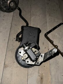 Prodám servočerpadlo na Bmw řada 3, E46, 320D - 2