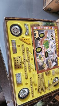 Kovová stavebnice MERKUR - 2