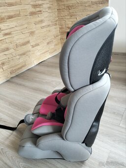 Dětská autosedačka - 2