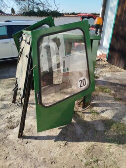 Kabina na malotraktor - 2