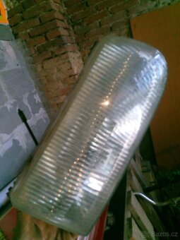 Lampa na Ford Explorer - 2