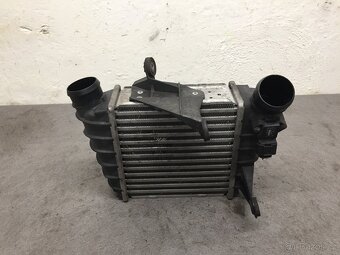 ŠKODA FABIA 2 TDI 2007-2014 - INTERCOOLER 6Q0 145 804 A - 2