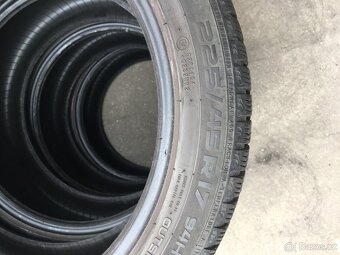 225/45/17 zimní - 2