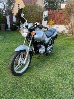 Yuki 125 sport - 2