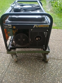 Centrála 230V 2500 KIPOR - 2