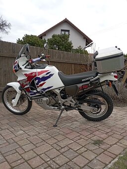 Honda XRV 750 Africa Twin - 2