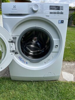 Pračka elektrolux - 2