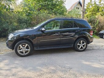 Mercedes Benz ML W164 - 2