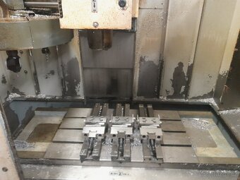 Prodám CNC obráběcí stroj Mas MCV 500 se 4.osou - 2