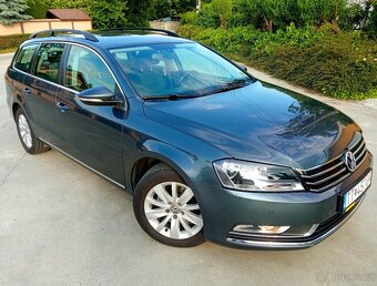 Volkswagen Passat 2.0 TDI B7 103 kW - 2