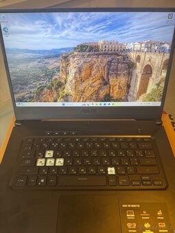 ASUS TUF Dash F15 – i5, RTX 3060, 16GB RAM - 2