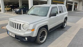 Prodám JEEP Patriot 2.2 CRD r.v. 09/2011, 120kW, 163PS, Ori - 2