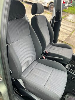 Škoda octavia 1 interiér - 2