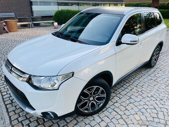Mitsubishi Outlander 2.2D 4x4 AUT KAM VÝHŘEV TAŽNÉ SERVISKA - 2