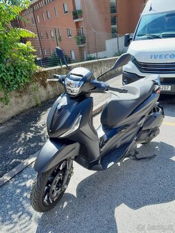 Piaggio Beverly 300 HPE, 2023, 6000km, TOP stav - 2