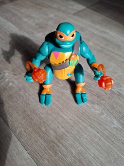 Prodám hračku z kolekce Želvy Ninja Michelangelo – TOP STAV - 2