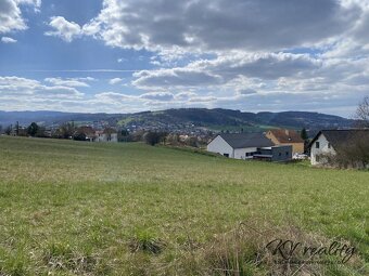 Prodej pozemek k bydlení o CP 1096 m2, Zlín, místní část Luž - 2