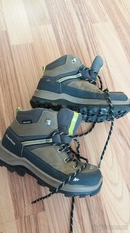 Quechua pohorky/ kotníčkové turistické vel. 32/33 jako Nové - 2