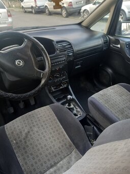 Opel zafira - 2