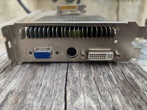 Gigabyte Radeon X1300 PRO 256MB - plně funkční, otestovaná - 2