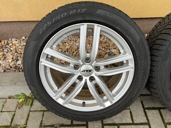 Zimní ALU sada kol 225/50 r17 Audi A4 A5 - 2