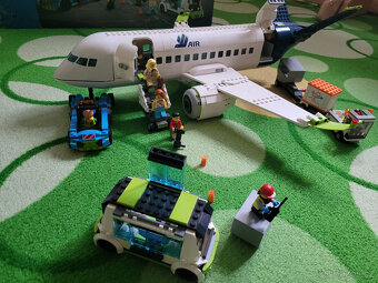 LEGO City 60367 Osobní letadlo - 2