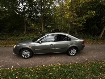 Ford Mondeo MK3 1.8 benzin po STK , střešní okno , tažné - 2
