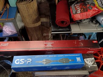 Mercedes POLOOSY bečko w245 - 2