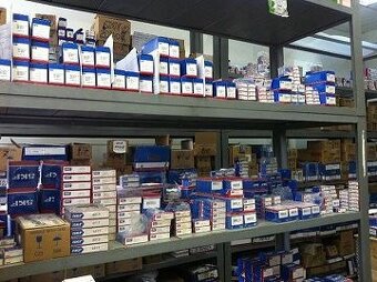 Ložiska do motoru převodovky diferenciálů těsnění gufero - 2