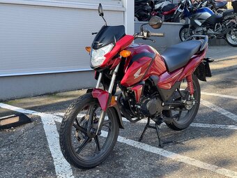 Honda CB125F 2025 380km - 2