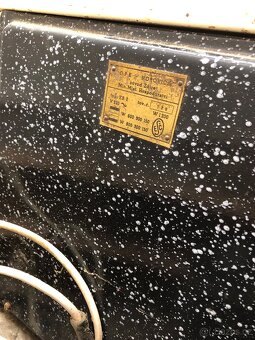 Stara pečící trouba - 2