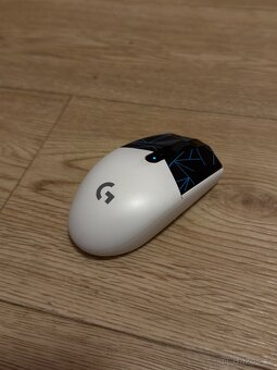 Logitech G305 K/DA - Limitovaná edice - 2