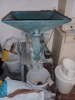 Kladívkový šrotovník - 2