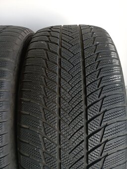275/45 R20 110V Bridgestone runflat zimní - 2