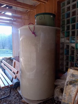 Plástova nádoba 2k - 2