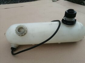 Nádobka ostřikovače VW T2 - 2