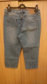 Dámské 3/4 džíny - 2