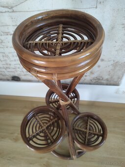 Stojan na květiny - 2