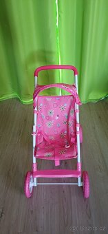 Kočárek pro panenky - 2