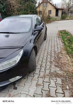 Insignia 2L - 2