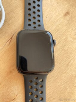 Apple Watch Series 6 Nike - 2