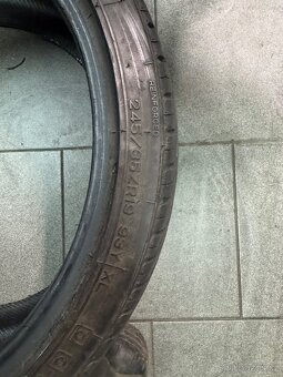 Prodám pneu 245/35/zr19 - 2
