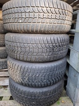 Peugeot 407 - originální alu disky + zimní pneu 215/55 R17 - 2