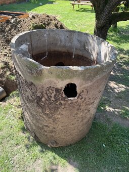 Betonová jímka - 2