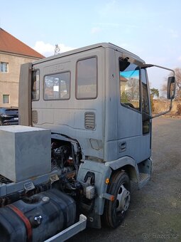 Hákový nosič kontejneru. - 2