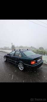 Bmw e36 sedan 1.6 Bostongrün 1996 - 2